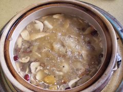 -东巴谷野生菌火锅餐厅