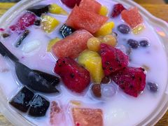 -八一路好吃街(雨田商务大厦店)