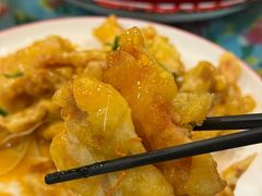 -闯关东东北农家菜(崂山石老人店)