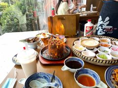 -包整·丝娃娃(一览甲秀楼风景店)