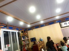 -金鼎雪山牦牛杂火锅(理县总店)