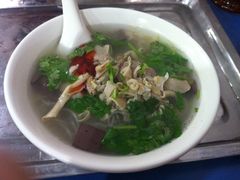 鸭血粉丝加肝肠-苓记南京鸭血粉丝.皮肚面(县东巷店)