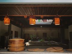 -茅台镇网红溶洞餐厅·茅帮菜馆