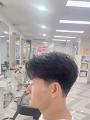 -米娜护肤造型