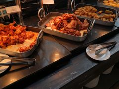 -紫玥铂尔曼酒店零点餐厅
