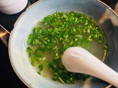 -三个四川人火锅(华联商厦店)