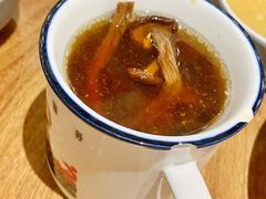 茶树菇龙骨汤-先记烧鹅王·本地粤菜(福永店)
