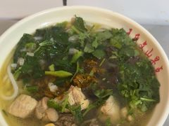 -文山荷鲜居(翠湖店)