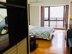 -寓米精品公寓(普君北路地铁站店)