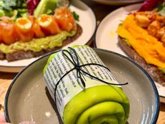 -Common Table · Brunch & Coffee