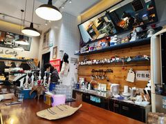 -Be Lived Cafe比例咖啡(摩天轮店)