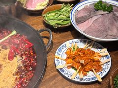 -萍姐火锅·公路夜市(武汉首店)