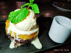 -Naughty Nuri’s Phuket