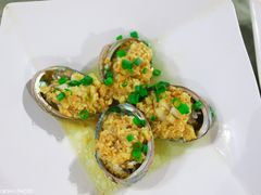 -四川小胡子海鲜(丁村万人海鲜广场店)