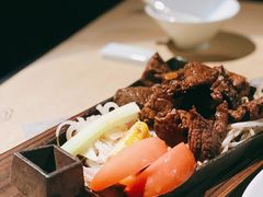 铁锄牛肉-穹六人间 people 6(岳阳路店)