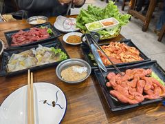 -韩风烤牛肉冷面店