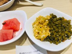 -南城香·饭香串香馄饨香(青年路店)