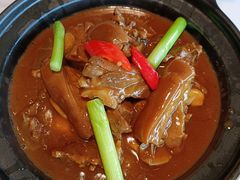 红焖羊肉煲-新兴·金羊座·粤菜点心(乐峰店)