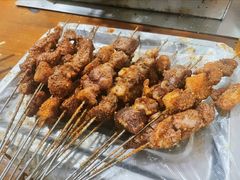 -老广烧烤(骆驼山康馨园店)