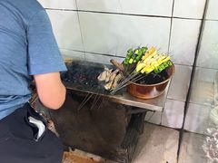 炭火烤肉-张四烤羊肉(西藏自治区拉萨市丹杰林巷店)