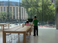 -Apple零售店(新街口店)