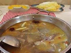 -二钳洞庭虾蟹·江湖菜(成都鹭岛店)