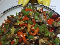 -魏铭鱼头捞饭(晋阳路店)