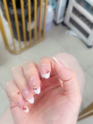 -尤米一站式美甲美睫