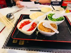 -鲜入围煮花胶鸡海鲜火锅