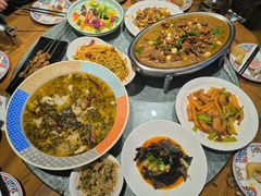 -天山集市(和家乐广场店)