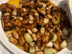 宫保鸡丁-眉州东坡(上海中心店)