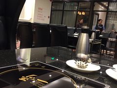 -一哥澳门豆捞 · 十七年经典澳门火锅(四季天地店)