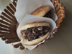 -闫家驴肉老店(华电一校店)