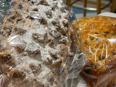 -85度C(生甜甜圈研究工坊·上海松江人民北路店)