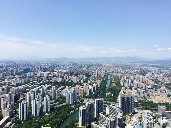 中央广播电视塔图片