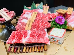 -铭牛烧肉·和牛海鲜自助(高新月牙湖店)