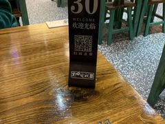 -黑白电视长沙小吃(悦汇城店)