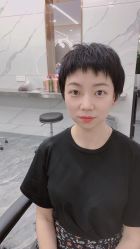 点击看大图 -七分屋LA·烫发·染发·剪发