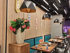 -牛串门串串香(东直门簋街总店)