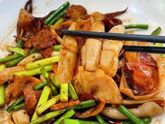 -良友·海鲜青岛菜·海肠捞饭(五四广场店)