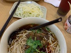 -李先生牛肉面大王(成都东站西广场店)