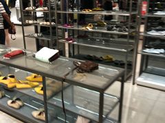 -ZARA(凯德乐峰广场店)