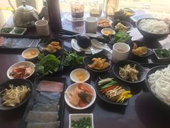 -昆明朗威酒店(昆明站火车站双桥夜市风情街店)