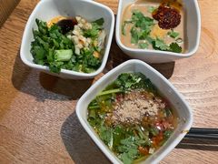 -一朵菌·野生菌探索家火锅(南亚店)