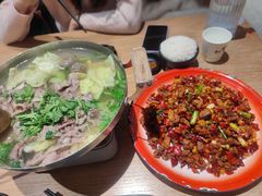 -川堂风·跷脚牛肉·乐山爆炒(宝山日月光店)