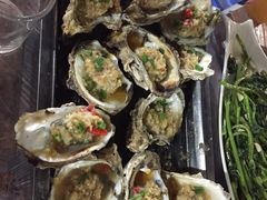 -覃记海鲜美食餐厅