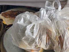 -正宗杂粮煎饼香软鸡蛋饼