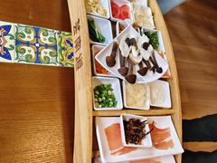 -芸南道·过桥米线(昆明老街旗舰店)