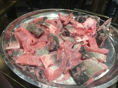 梭边鱼-肖肖酸萝卜鱼火锅(总店)