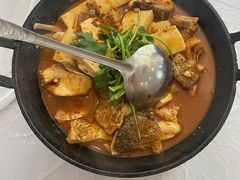 -万佛湖许老大铁锅鱼(黑金冠店)